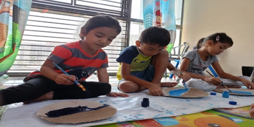 Croissance International Pre School and Daycare |<br />
Art & Craft  